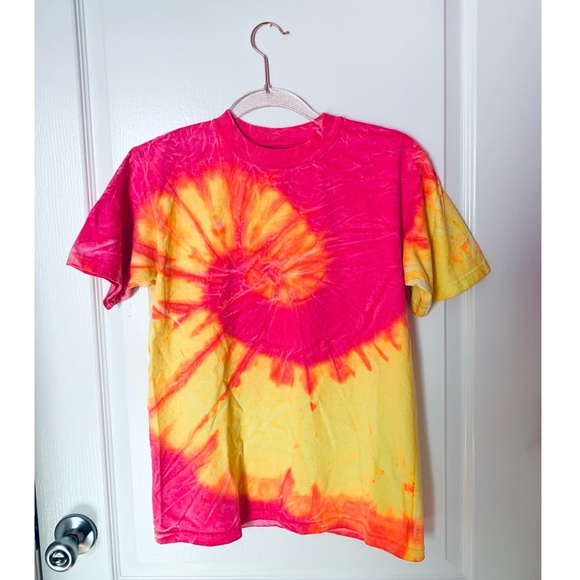 Pink&Yellow Tie Dye TShirt L - Picture 1 of 3